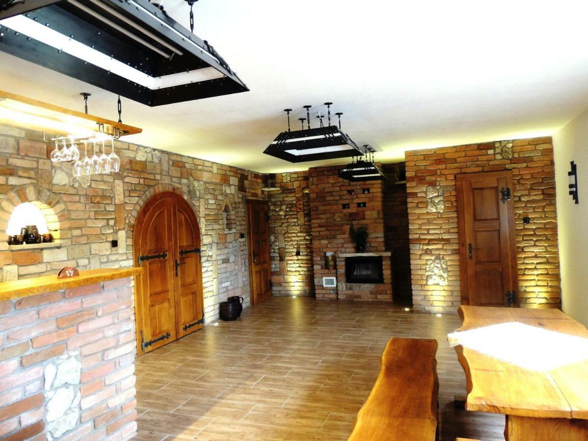 Penzion A Vinarstvi Vavricek Brezi Экстерьер фото